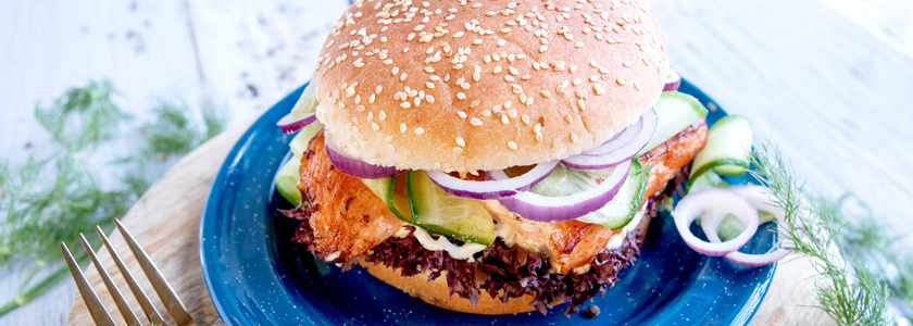 Lachs-Burger mit Dill-Remoulade