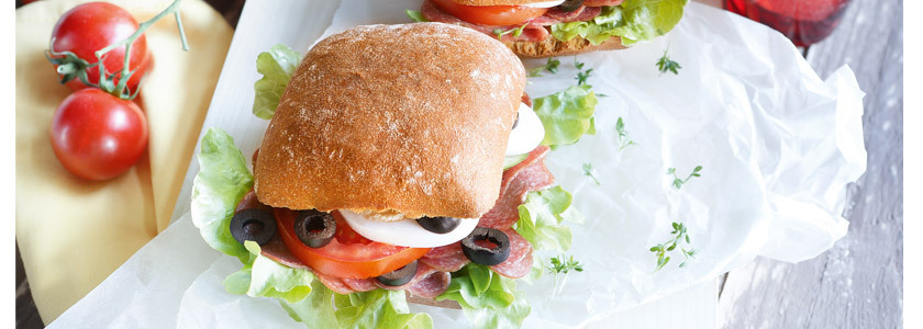 Schusterjungs mit Salami und Oliven
