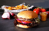 Beef-Burger mit Sauerkrautrelish