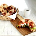 Laugen-Butter-Croissant - 3