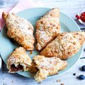 Buttercroissant mit Nuss-Nougatcreme