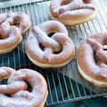 Krapfen Brezel - 3